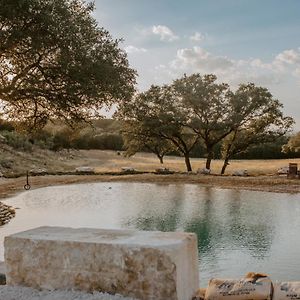 Вилла The Roost Farmhaus On 20 Acres, Hill Country View, Firepit, Swimming Hole Spring Branch Exterior photo