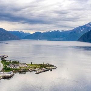 Sognefjord Hotel Хермансверк Exterior photo