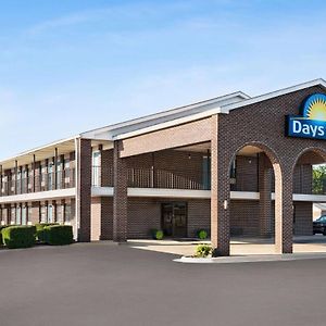 Days Inn By Wyndham Demopolis Exterior photo