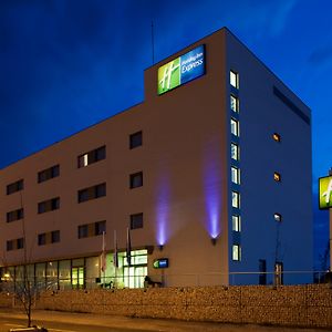 Holiday Inn Express Vitoria, An Ihg Hotel Exterior photo