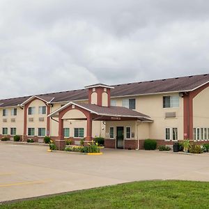 Отель Super 8 By Wyndham Mt. Carmel Il Mount Carmel Exterior photo