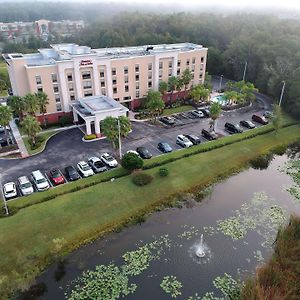 Hampton Inn & Suites Tampa-Уэсли-Чепел Exterior photo