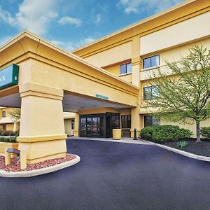 La Quinta Inn By Wyndham Toledo Перрисберг Exterior photo