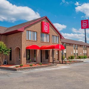 Red Roof Inn Роанок-Рапидс Exterior photo