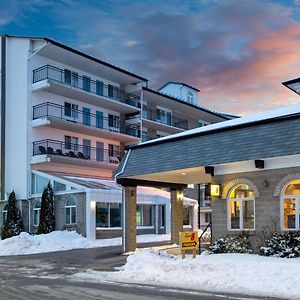 Отель Super 8 By Wyndham Niagara Falls By The Falls Exterior photo