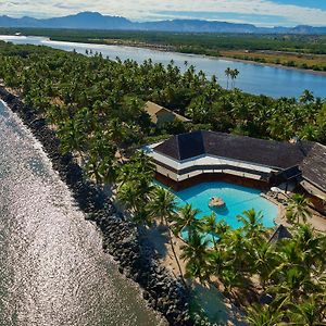 Отель Doubletree By Hilton Fiji - Sonaisali Island Нанди Exterior photo