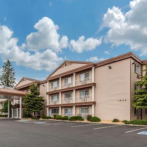 Comfort Inn Mount Shasta Area Уид Exterior photo