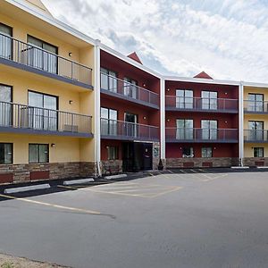 Quality Inn & Suites Вустер Exterior photo