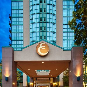 Executive Plaza Hotel & Conference Centre, Metro Vancouver Кокуитлам Exterior photo