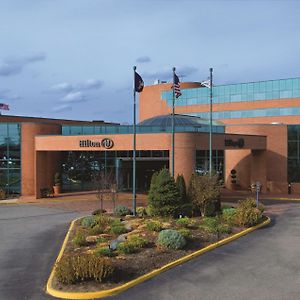 Отель Hilton Long Island/Huntington Мелвилл Exterior photo