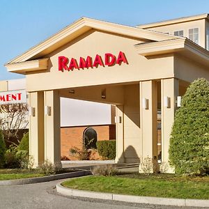 Ramada Hotel & Conference Center By Wyndham Льюистон Exterior photo