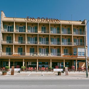 Hotel Emporium - Adults Only Кастельон-де-Ампуриас Exterior photo