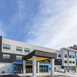 Отель Tru By Hilton Binghamton Vestal Exterior photo