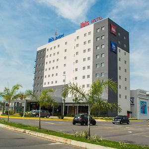 Отель Ibis Budget Lorena - Circuito Da Fe Exterior photo