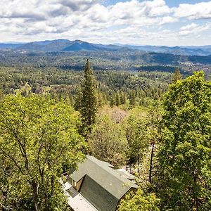 Вилла Eagle View Mountain Retreat With Stunning Views, Hot Tub, Decks, 1 Acre Сонора Exterior photo