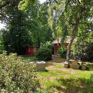 Bed and Breakfast De Geheime Tuin - Huisje In 'T Groen Эпе Exterior photo