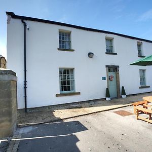 Home Farm Rooms In The Grounds Of Wentworth Castle Барнсли Exterior photo