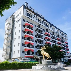 Bcp Hotel Бан-Чанг Exterior photo