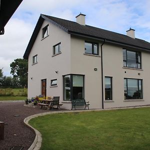 Bed and Breakfast Dernagh House Coalisland Exterior photo