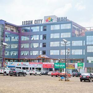 Legon City Mall Short Stay Apartments For Business And Vacation - East Legon Аккра Exterior photo