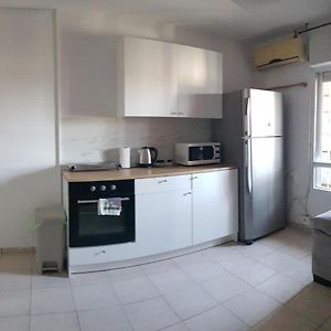 Cozy Flat With Parking Well-Placed Near Tlv Airport Лод Exterior photo