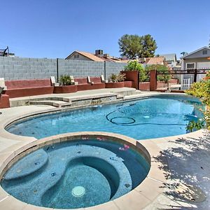 Вилла Glendale Oasis With Saltwater Pool And Hot Tub! Феникс Exterior photo