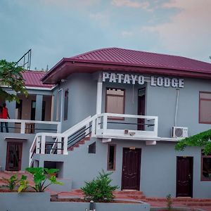 Patayo Lodge Кумаси Exterior photo
