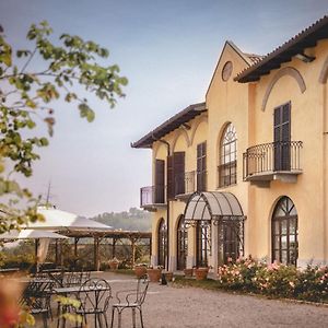 Вилла Agriturismo Tenuta La Romana Ницца-Монферрато Exterior photo