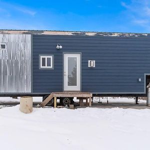 Blue Tiny Home@Cloverdale Cabins Хинкли Exterior photo