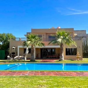 Spacious Moroccan Private Villa With Heated Pool Марракеш Exterior photo
