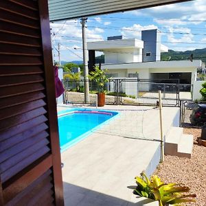 Апартаменты Quarto, Piscina, Ar Condicionado Encantado  Exterior photo