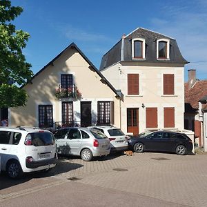 Отель Le P'Tit Pouilly Du Val De Loire En Bourgogne ! Exterior photo