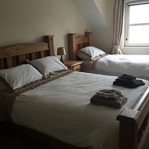 Вилла Oatlands Self Catering Lets Хиллсборо Room photo