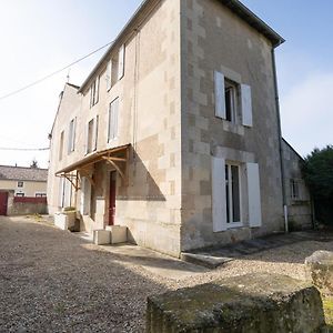 Maison De Ville Avec Jardin "La Coquette" Жонзак Exterior photo