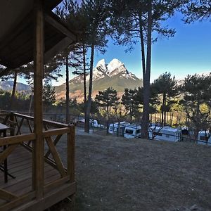 Bungalows Del Camping Pedraforca Сальдес Exterior photo