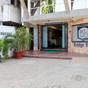 Bridge Hotel Момбаса Exterior photo