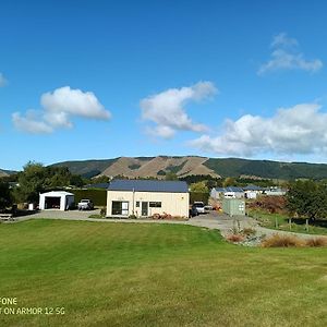 Апартаменты Flying Plate Saloon Waimate Exterior photo