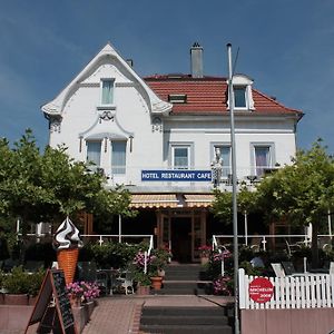 Hotel Alleeschloesschen Бад-Вильдунген Exterior photo