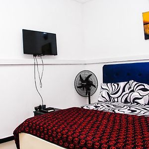 Unique 1Bedroom Shortlet Stadium Rd With 24Hrs Light-Free Wifi -N35,000 Порт-Харкорт Exterior photo