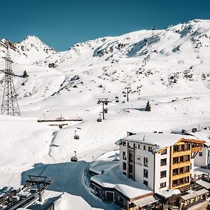 Hotel Maiensee Санкт-Кристоф-ам-Арльберг Exterior photo