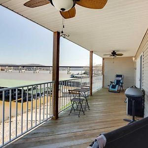 Lakefront Ozark Condo With Spacious Balcony! Камдентон Exterior photo
