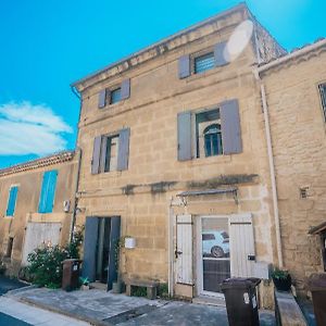 Maison De Village Atypique A 5Min Du Pont Du Gard Вер-Пон-дю-Гар Exterior photo