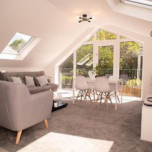 Walnut Flats-F3, 1-Bedroom With Stunning Garden View, Ac, Parking, Netflix, Wifi - Close To Oxford, Bicester & Blenheim Palace Кидлингтон Exterior photo