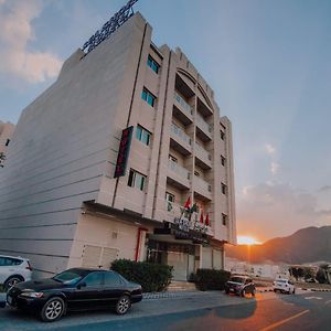 Sea Shore Hotel Apartment Khorfakkan Корфаккан Exterior photo