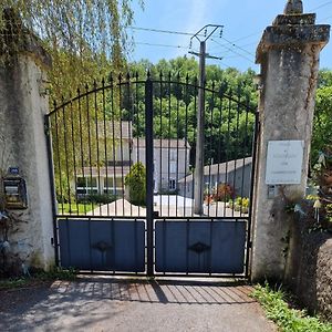 Bed and Breakfast Moulin De Rouchillou Saint-Martial-de-Valette Exterior photo