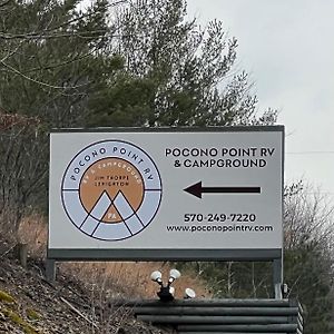 Отель Pocono Point Rv & Campground Lehighton Exterior photo