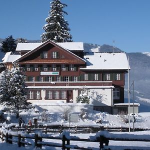 Отель Gasthaus Paxmontana Заксельн Exterior photo