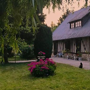 Вилла Le Clos Saint Hugues Пон-л'Эвек Exterior photo