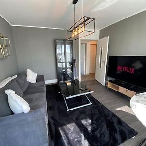 Appartement Familial Wifi Netflix Amazon Prime Сен-Сир-л'Эколь Exterior photo