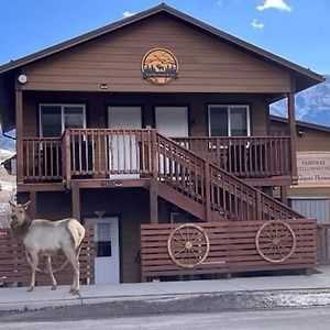 Parkway Yellowstone Guest House Room #1 Гардинер Exterior photo